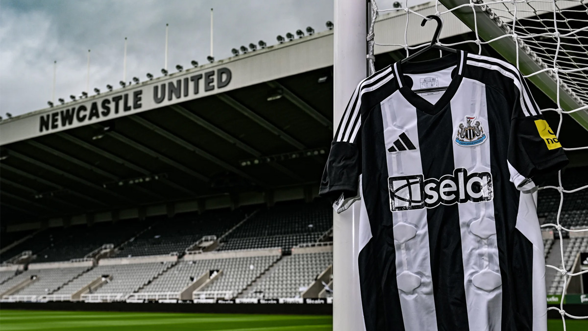 Newcastle United FC haptic shirt Sela's trailblazing Unsilence the Crowd campaign, which marked Deaf Awareness Week 2024